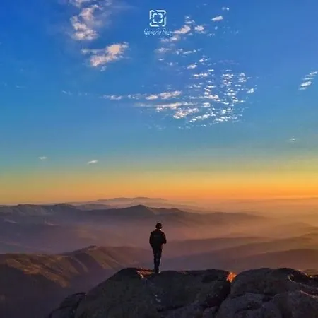 Chale Zimbro, Serra Da Estrela, * Penhas da Saúde