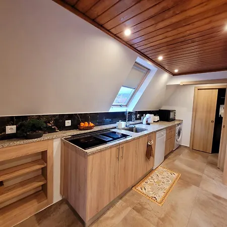 Chale Zimbro, Serra Da Estrela, Chalé