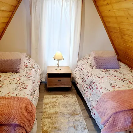 Chalé Chale Zimbro, Serra Da Estrela, *