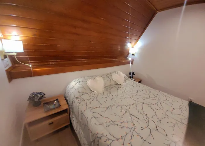 Chale Zimbro, Serra Da Estrela, Alpehytte *